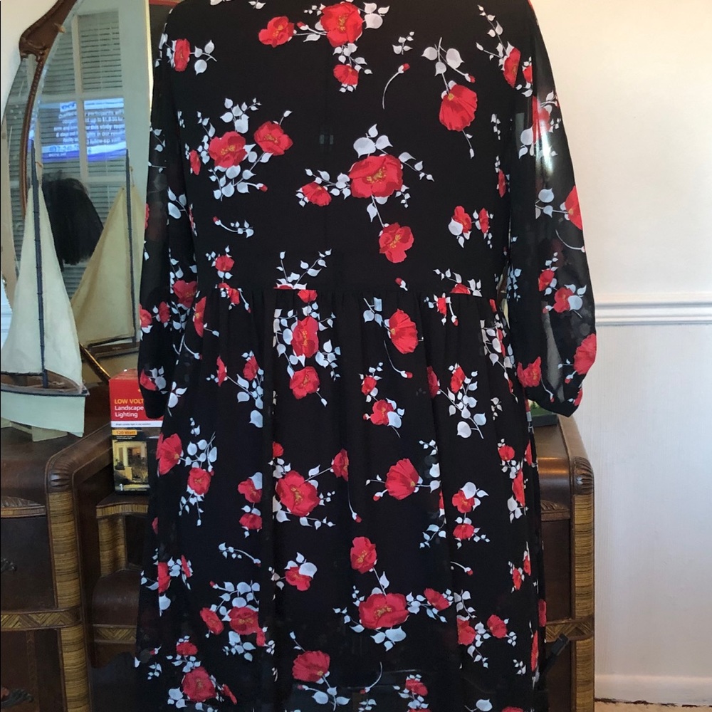 Torrid sz 2X sheer dress. Worn 1 time!